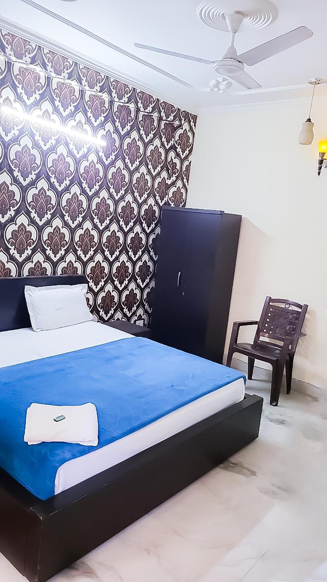 Deluxe Room In Cr Park New Delhi Exterior foto