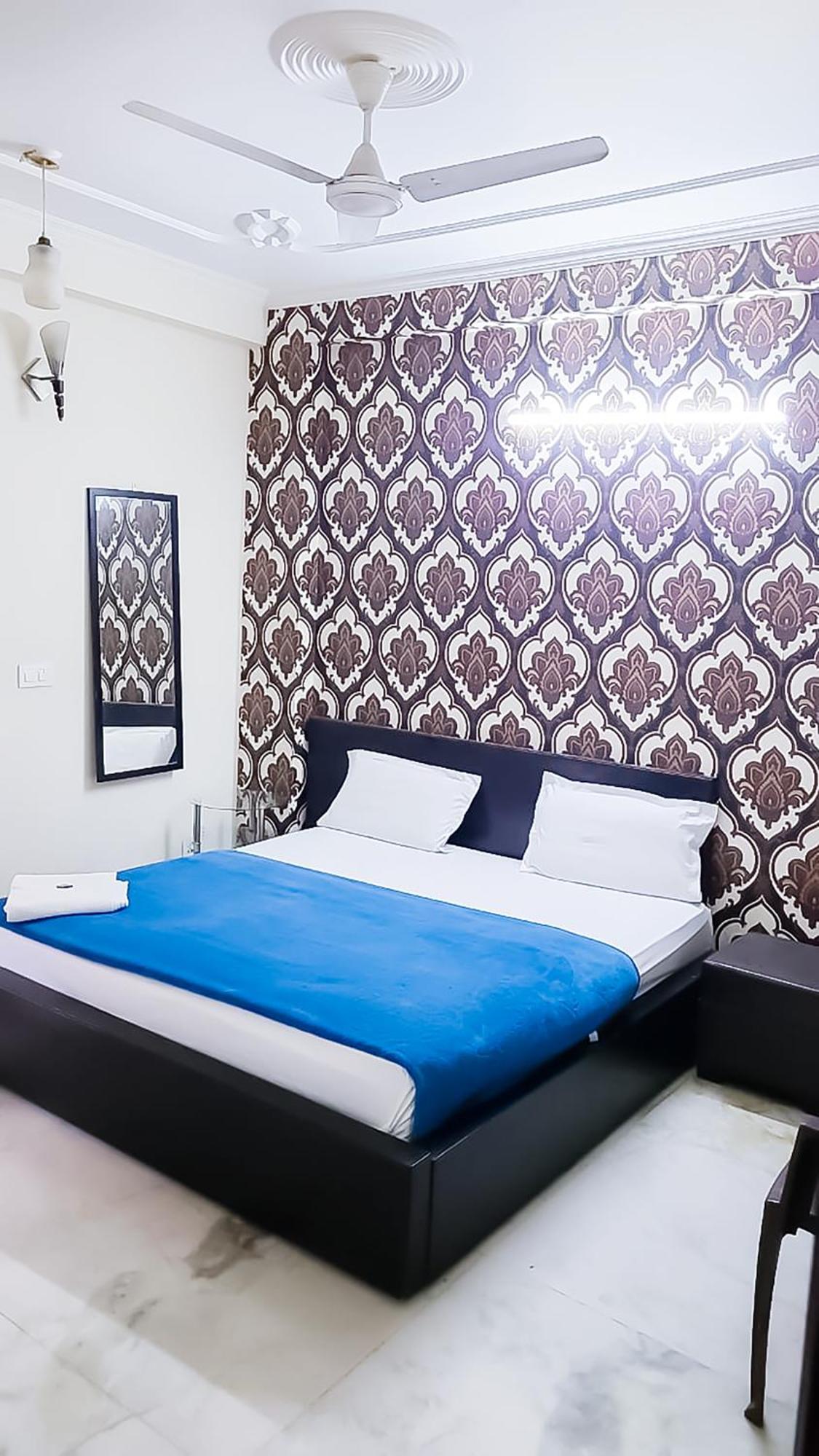 Deluxe Room In Cr Park New Delhi Exterior foto